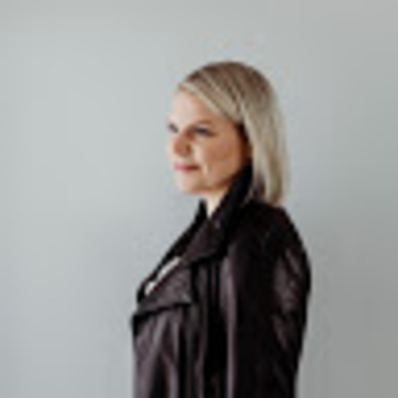 Meet your Posher, Andrea - Picture 1 of 1